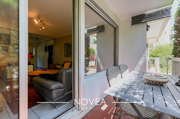 T3 avec balcon dans copropriété verdoyante