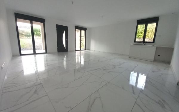 Maison à vendre    5 pièces •  Toulon-sur-Arroux