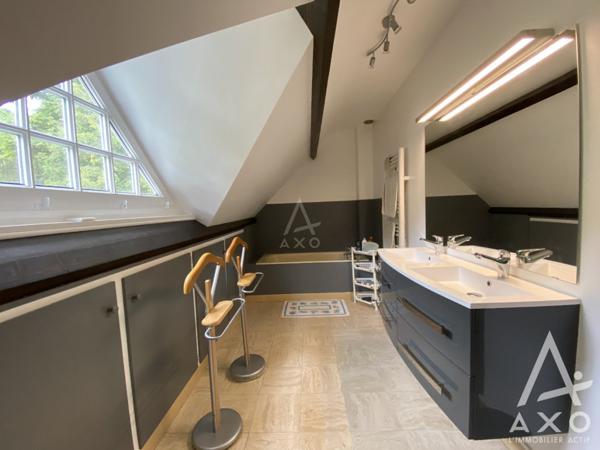 BRIARE Belle Bâtisse  chambres s/ 3000m² de terrain