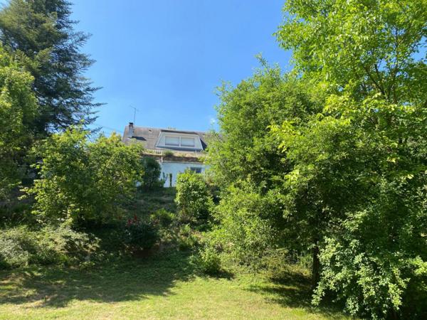 BRIARE Belle Bâtisse  chambres s/ 3000m² de terrain