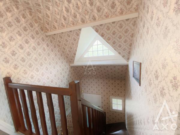 BRIARE Belle Bâtisse  chambres s/ 3000m² de terrain