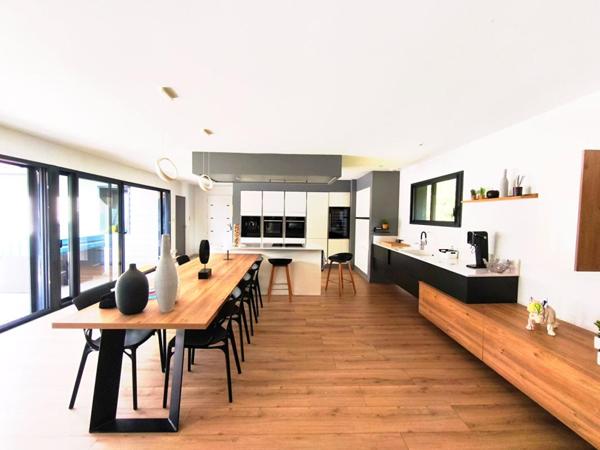 VILLA SOUSTONS 190 M2