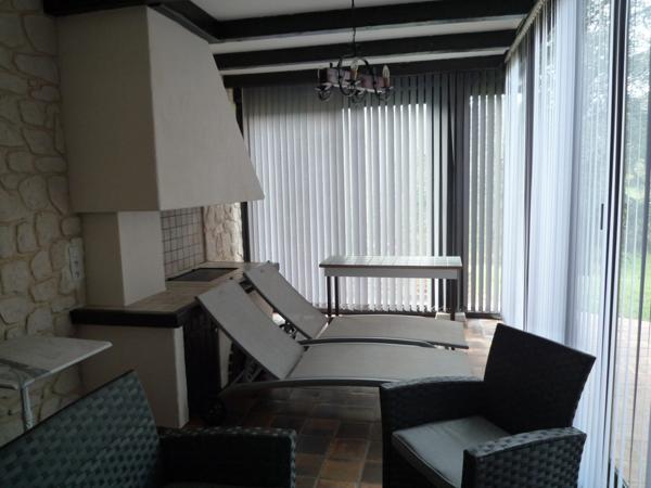 CHEZY SUR MARNE (02) à vendre joli plain-pied de 275 m2 sur un terrain clos et arboré de 8500 m2