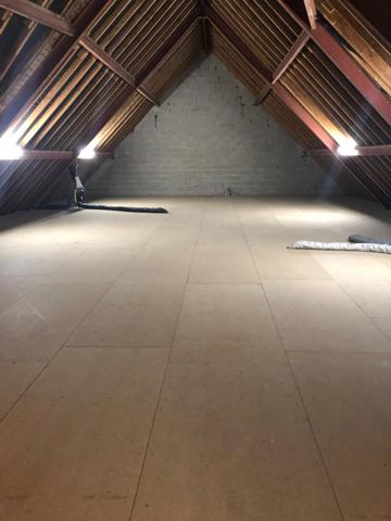 CHEZY SUR MARNE (02) à vendre joli plain-pied de 275 m2 sur un terrain clos et arboré de 8500 m2