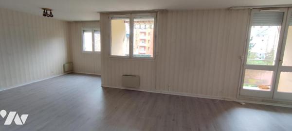 Quartier Jaurès Le Mans T5 avec balcon