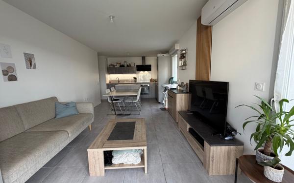 Appartement à vendre    3 pièces •  Brignais