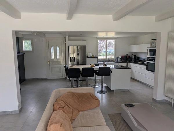 Vente Maison 8 pièces 219 m2 à Josselin