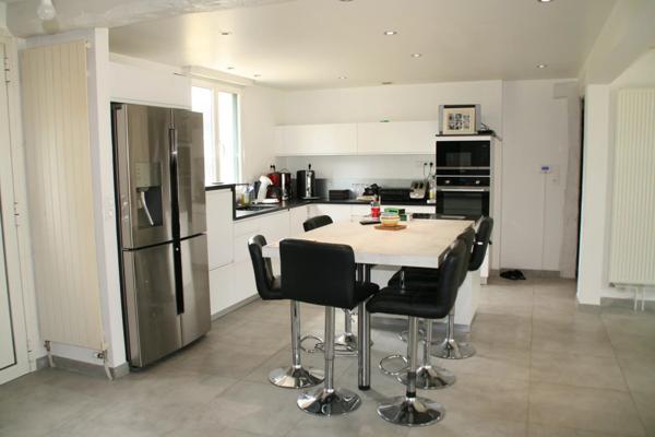 Vente Maison 8 pièces 219 m2 à Josselin