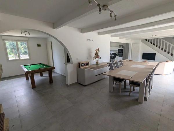 Vente Maison 8 pièces 219 m2 à Josselin