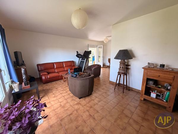 Location maison Plaudren : 1 010 € - AJP Immobilier Plumelec
