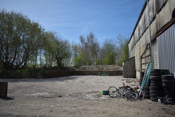 Local Commercial 3 pièces - 800 m² Exclusivité