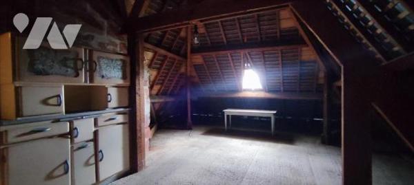   A proximité REDON et Commerces - Pavillon de plain pied de 130 m² habitable comprenant : entr...