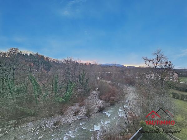 Bonne (74380) Appartement T5 dernier étage avec terrasse – Bonne (74380)