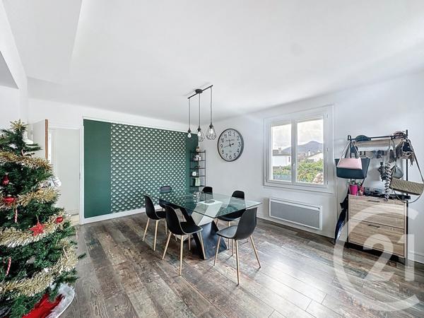 Maison à vendre  8 pièces - 205,40 m2 ST GIRONS - 09