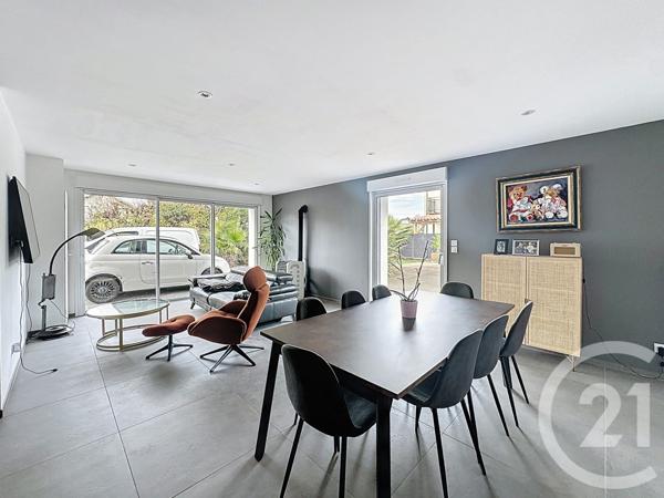 Maison à vendre  8 pièces - 205,40 m2 ST GIRONS - 09