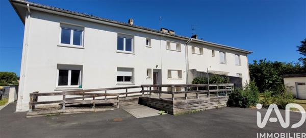 Maison à vendre 8 pièces 204 m² Saint-Jean-d'Angély