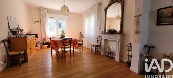 Maison à vendre 8 pièces 204 m² Saint-Jean-d'Angély