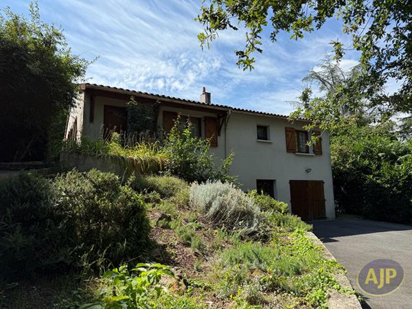 Vente maison La Tessoualle : 225 000 € - AJP Immobilier Cholet