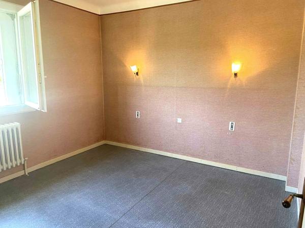 Grande maison avec terrain