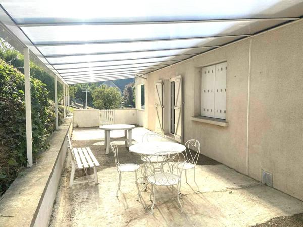 Grande maison avec terrain