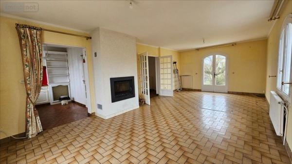 Maison individuelle à vendre à Vendôme dans le Loir-et-Cher (41100), ref : 41050-1091245