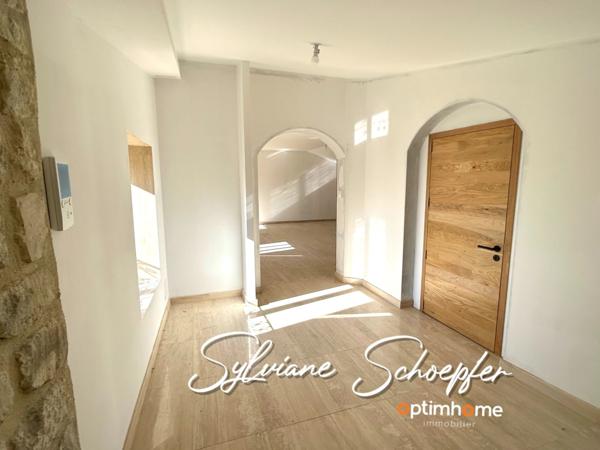 Appartement 4 pièces entièrement rénové