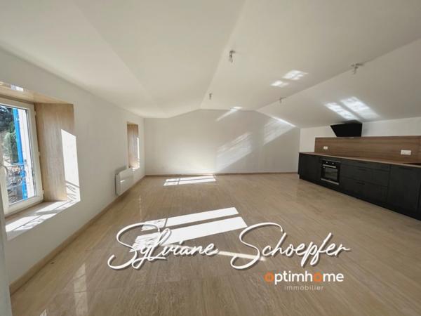 Appartement 4 pièces entièrement rénové