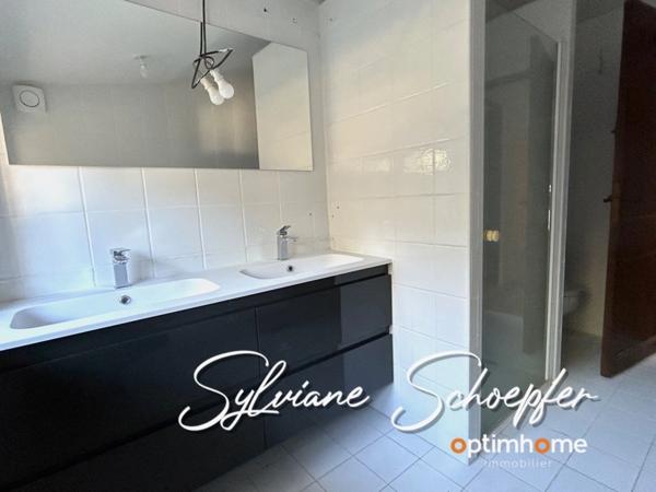 Appartement 4 pièces entièrement rénové