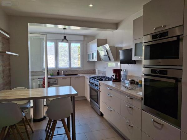 Maison de ville à vendre à Nogent-le-Rotrou dans l'Eure-et-Loir (28400), ref : NOG 1052