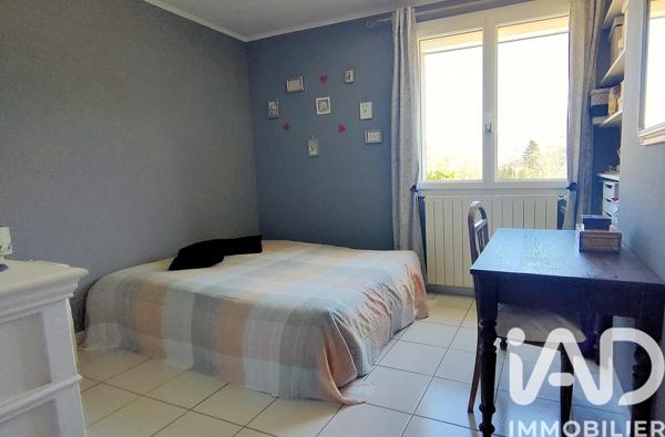 Maison à vendre 4 pièces 131 m² Saint-Pons-de-Thomières