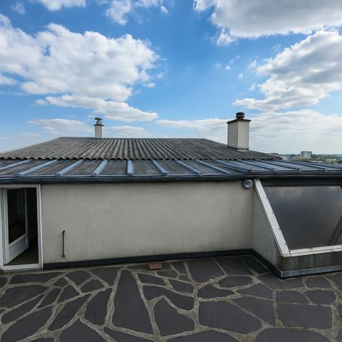 Rare : Grand 2‑pièces avec terrasse exceptionnelle  de 42 m², situé à Romainville dans un quartier pavillonnaire