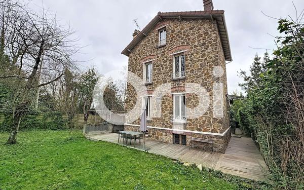 Maison à vendre    5 pièces • 132,31 m2 Sceaux