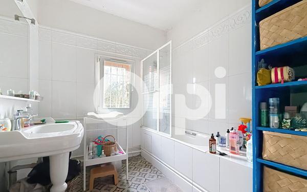 Maison à vendre    5 pièces • 132,31 m2 Sceaux