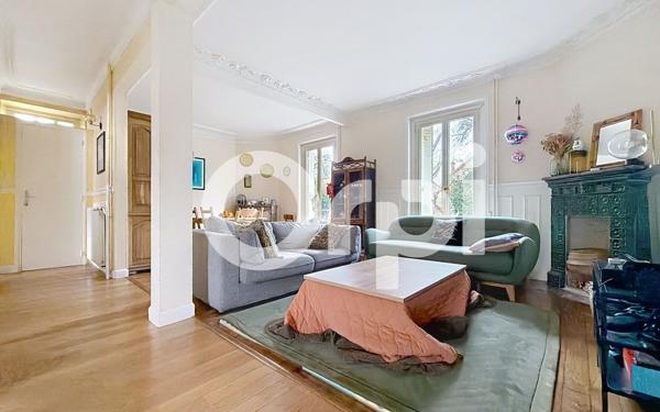 Maison à vendre    5 pièces • 132,31 m2 Sceaux