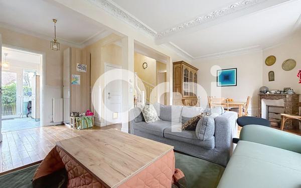 Maison à vendre    5 pièces • 132,31 m2 Sceaux