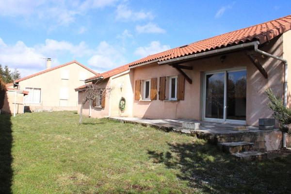 Maison en Exclusivité Coucouron 6 pièce(s) 90 m2