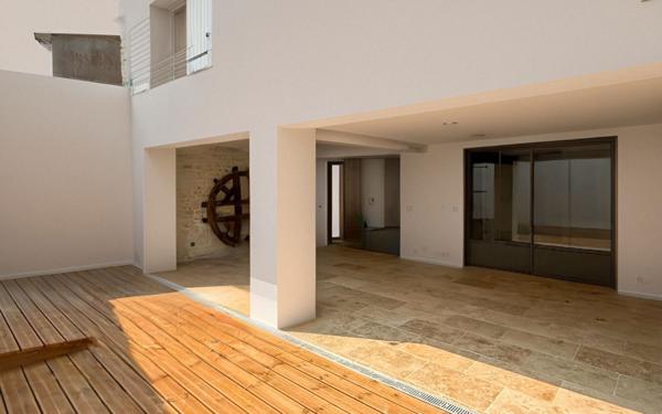 Maison à vendre    6 pièces • 143 m2 Le Bois-Plage-en-Ré