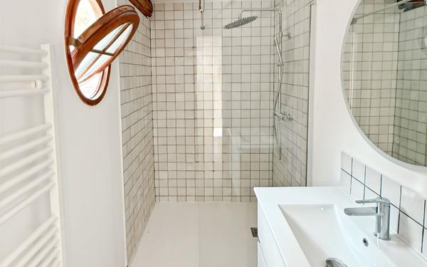 Maison à vendre    6 pièces • 143 m2 Le Bois-Plage-en-Ré