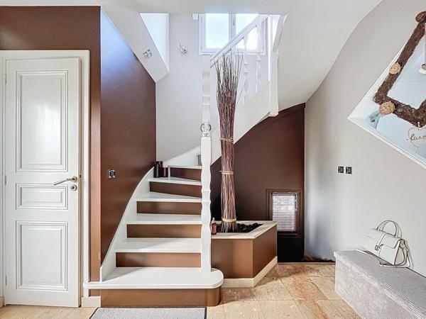 Maison 6 pièces - 194 m² Bien prestige