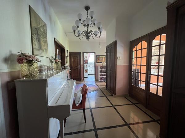 Propriété de charme avec piscine au bord de l’Ardèche, Vals-les-Bains