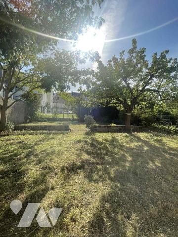 Maison familiale avec jardin sous-sol proche de toutes commodités