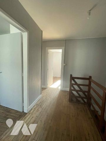 Maison familiale avec jardin sous-sol proche de toutes commodités