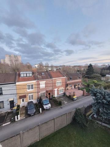 LOOS lez Lille Appartement  2 pièce(s) 46 m2