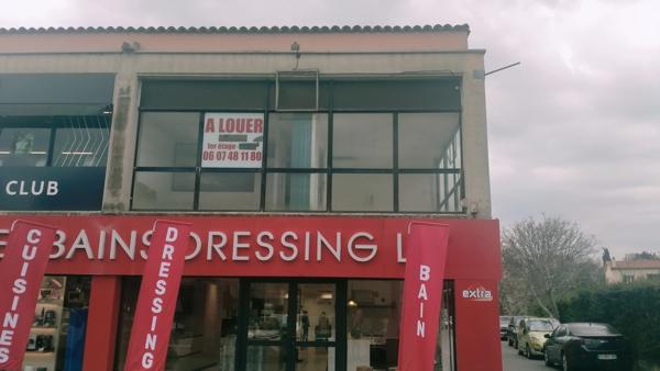 Local/bureau à louer  80 m2 DRAGUIGNAN (83)