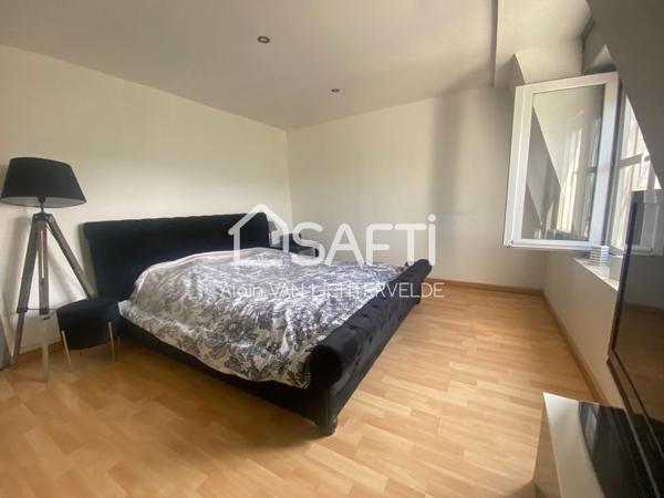 COMINES//MAISON  ENVIRON 80 M²/ GARAGE/JARDIN.