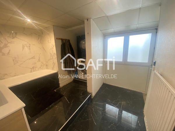 COMINES//MAISON  ENVIRON 80 M²/ GARAGE/JARDIN.