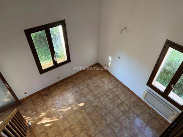 Vente                                                      Maison
                        
                     4 pièces                      102 m2                     à Digne-les-Bains