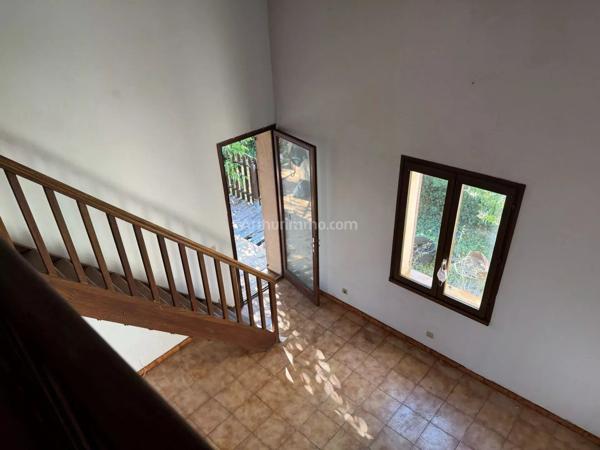 Vente                                                      Maison
                        
                     4 pièces                      102 m2                     à Digne-les-Bains
