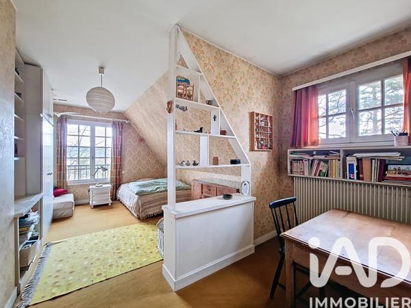 Maison à vendre 8 pièces 213 m² Bures-sur-Yvette