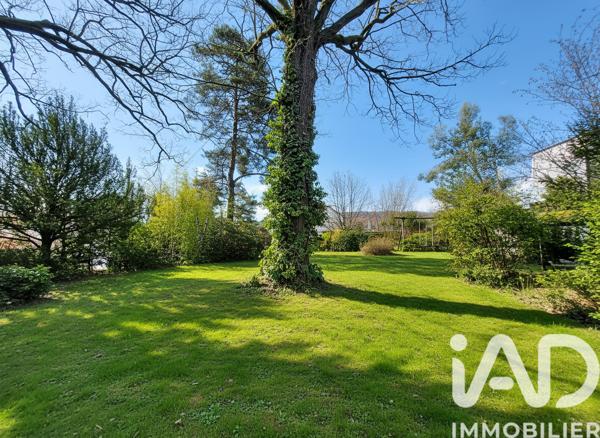 Maison à vendre 8 pièces 213 m² Bures-sur-Yvette